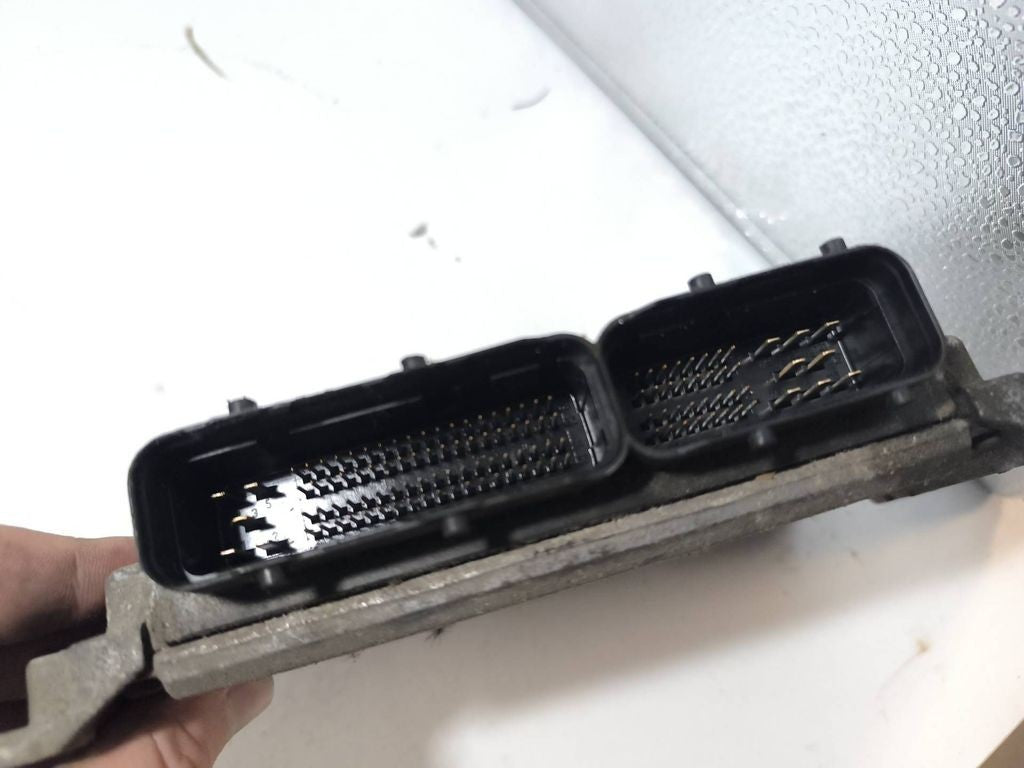 Alfa Romeo 166 2.4JTD 1999  Engine control unit module ECU 0281011503