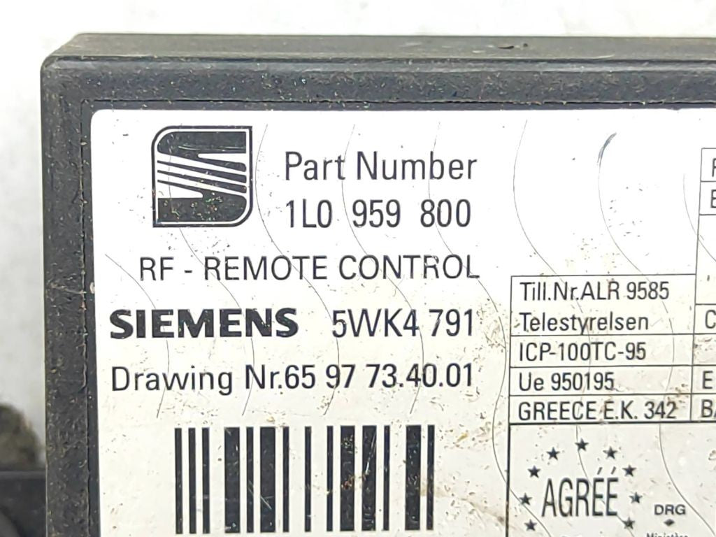 Seat Toledo I (1L) 1998 Immo control unit module 6597734001 