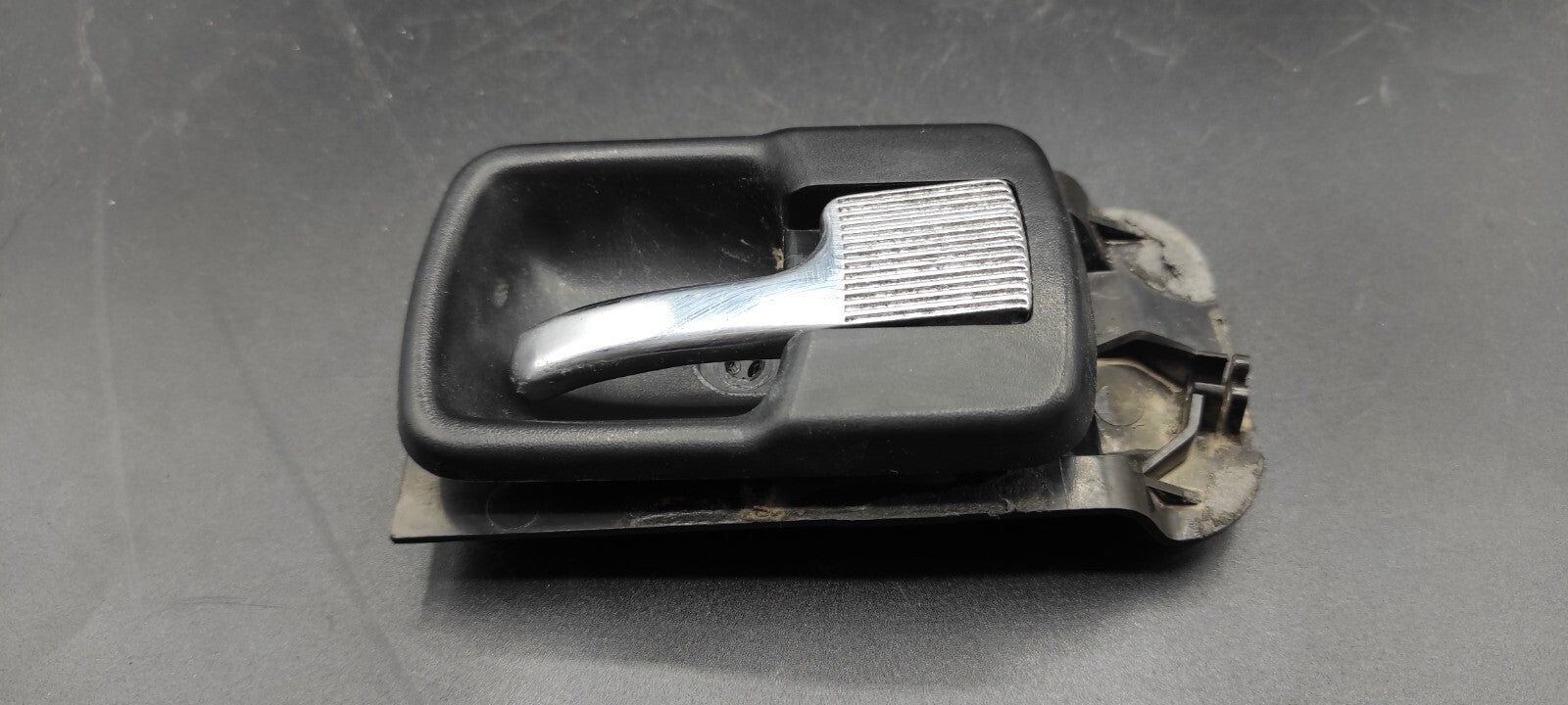 Audi 100 C3 1986 Rear Right Door Inner Handle 443837712
