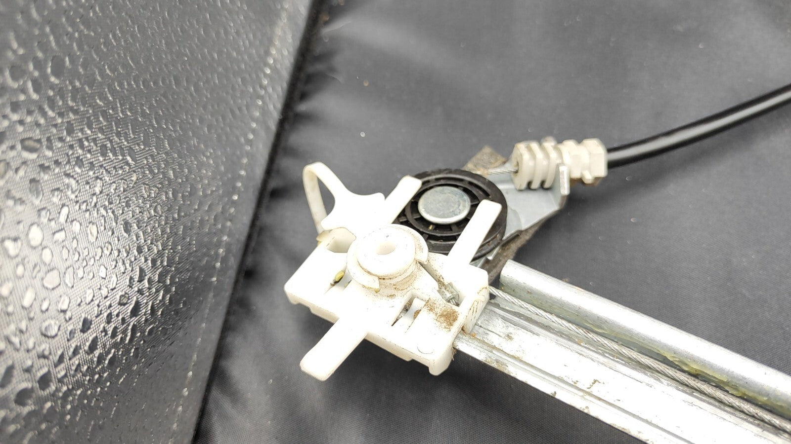 Alfa Romeo 156 JTD 2004 Front Right Door Window Regulator Mechanism D239907