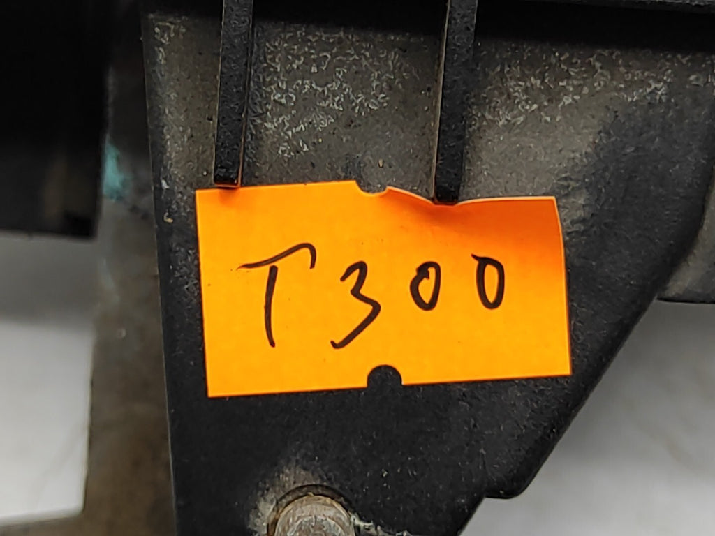 Alfa Romeo 166 2.4JTD 110kW Diesel 2000 Front Left Interior Inner Door Handle