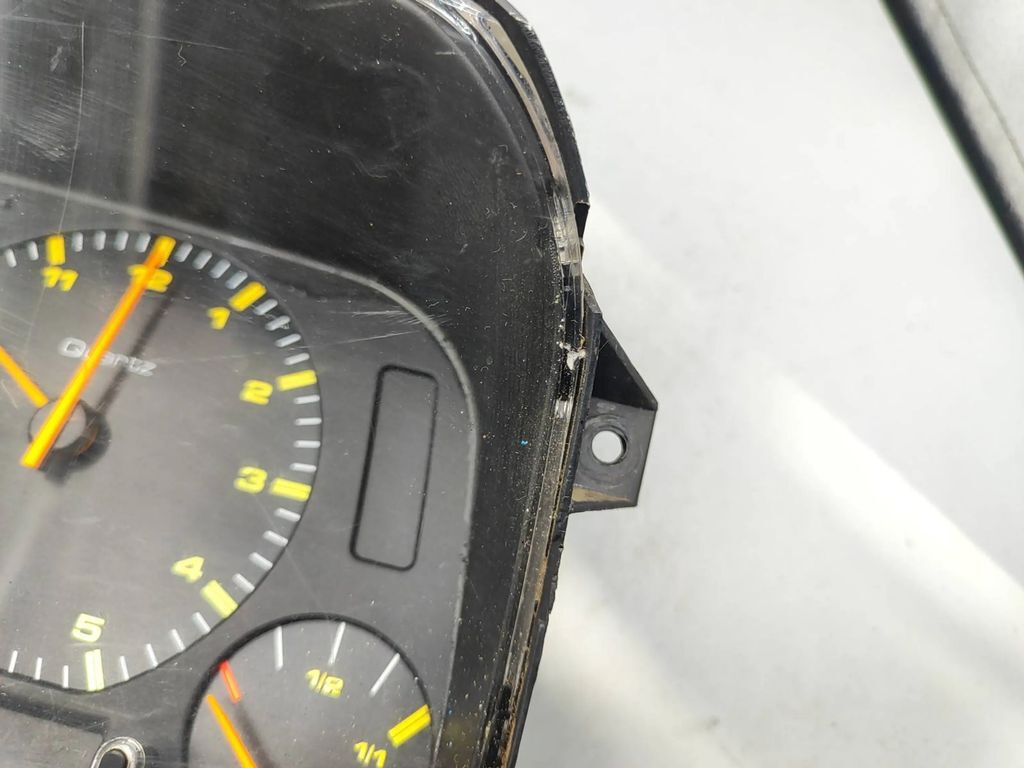 Seat Ibiza 6K1 LHD speedometer instrument cluster 87001323 