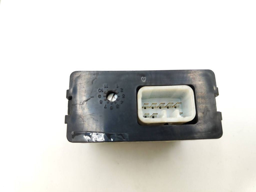 Toyota RAV 4 (XA30) 2008 control units modules E13020671 