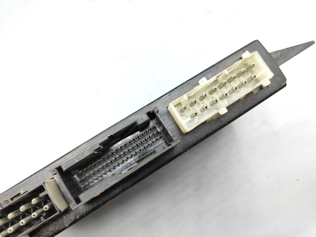 BMW 7 Series E38 1998 HeadLight control module unit LCM 8386289 