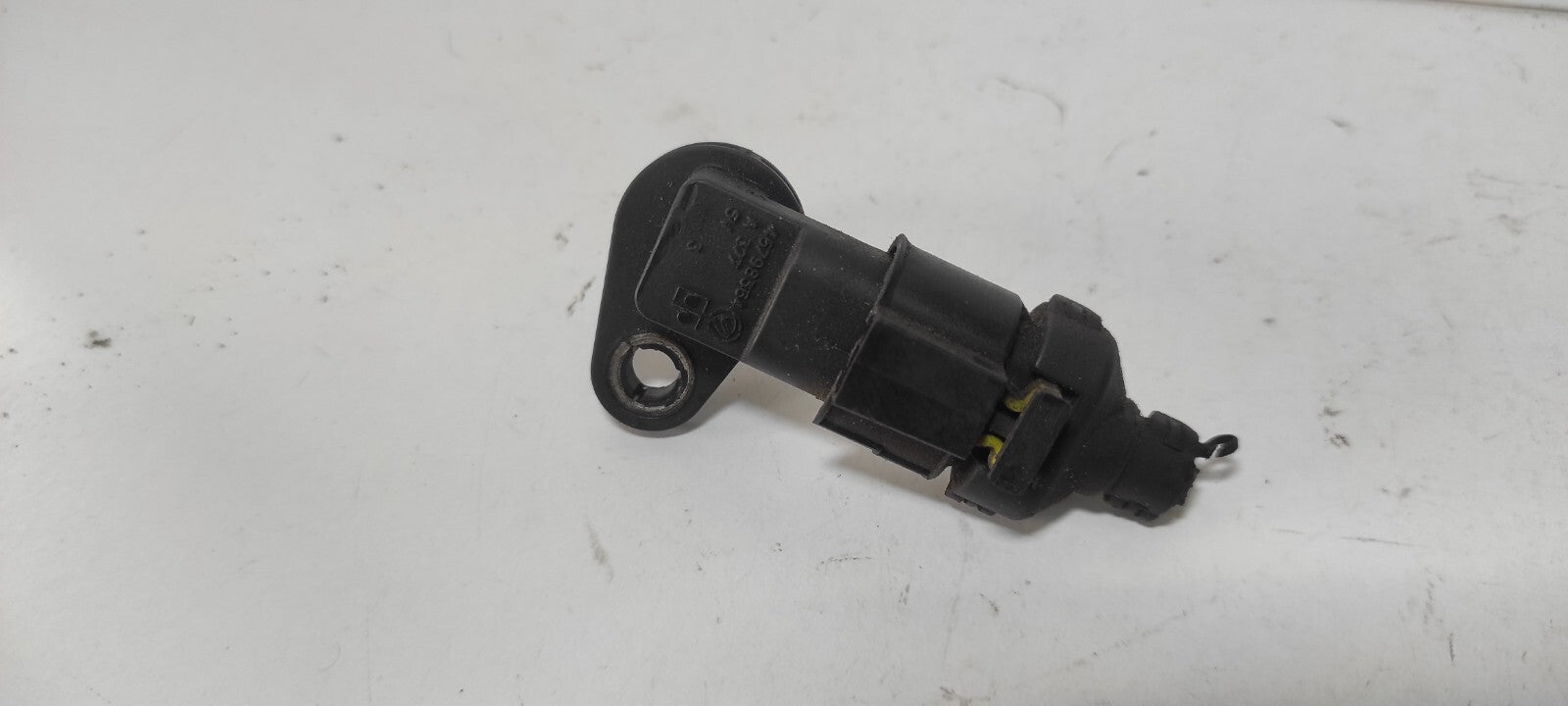 Alfa Romeo GT Diesel JTD 110kW 16V 2004 Camshaft Speed Sensor 46798364