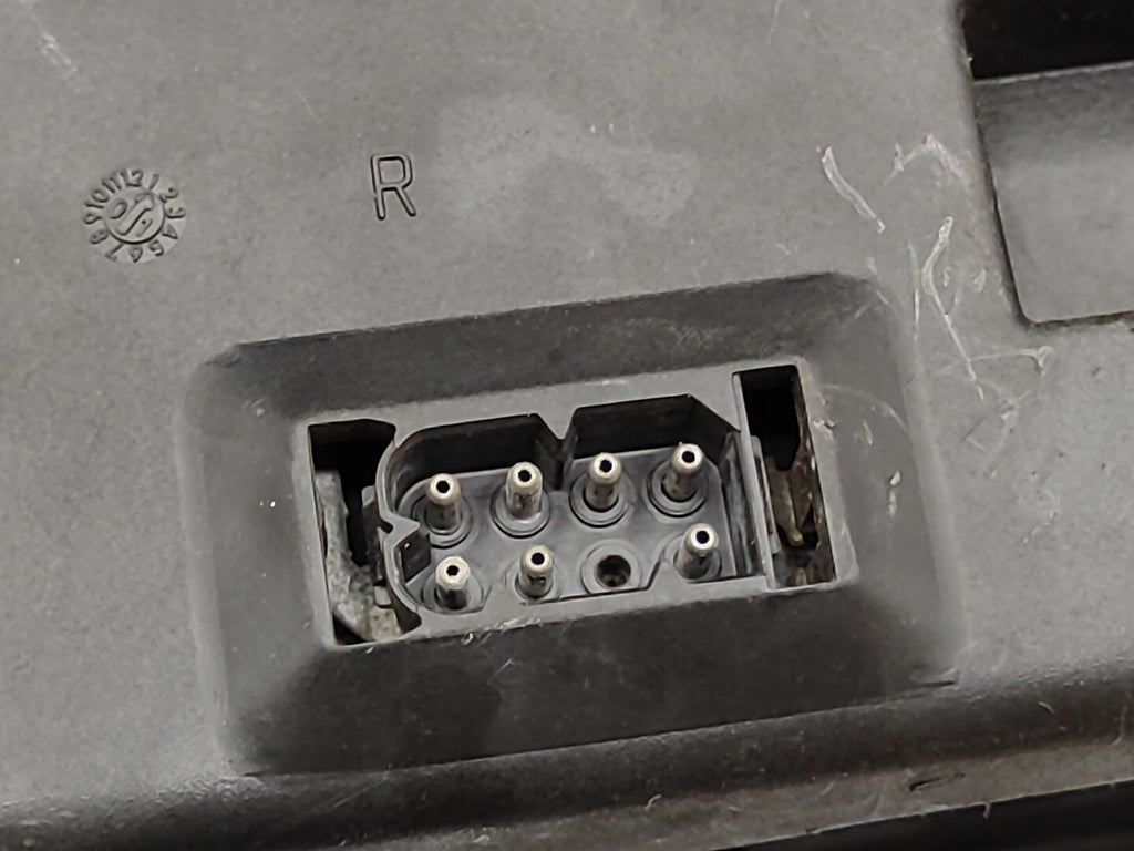 BMW 5 SERIES E39 3.0D 142kW 2000 LHD Rear Right Taillight 014441917