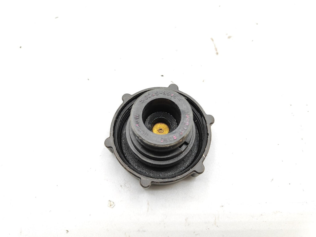 Jaguar X Type 2.0D 96kW Expansion Overflow Tank Cap Cover 95VB8100AE
