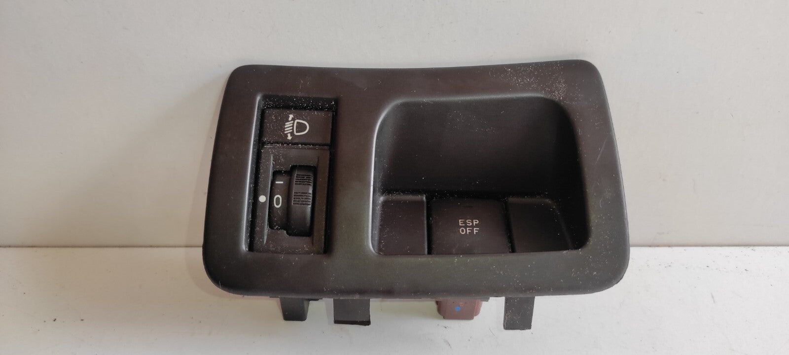 Peugeot 607 3.0i V6 2001 ESP Headlight Range Switch Button 9636722177 19256982