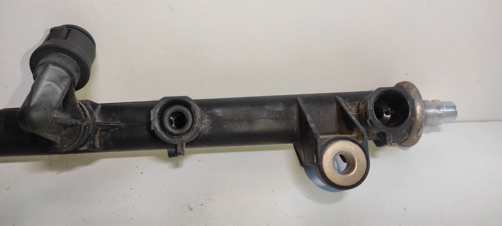 Alfa Romeo 147 2.0TS 110kW 2003 Petrol Engine Fuel Rail 0280151048