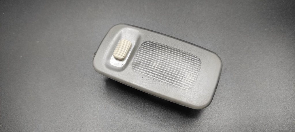 Alfa Romeo 156 2.4 JTD 103kW 2002 Rear Interior Roof Reading Light 60607883