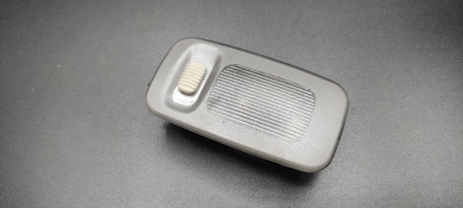 Alfa Romeo 156 2.4 JTD 103kW 2002 Rear Interior Roof Reading Light 60607883