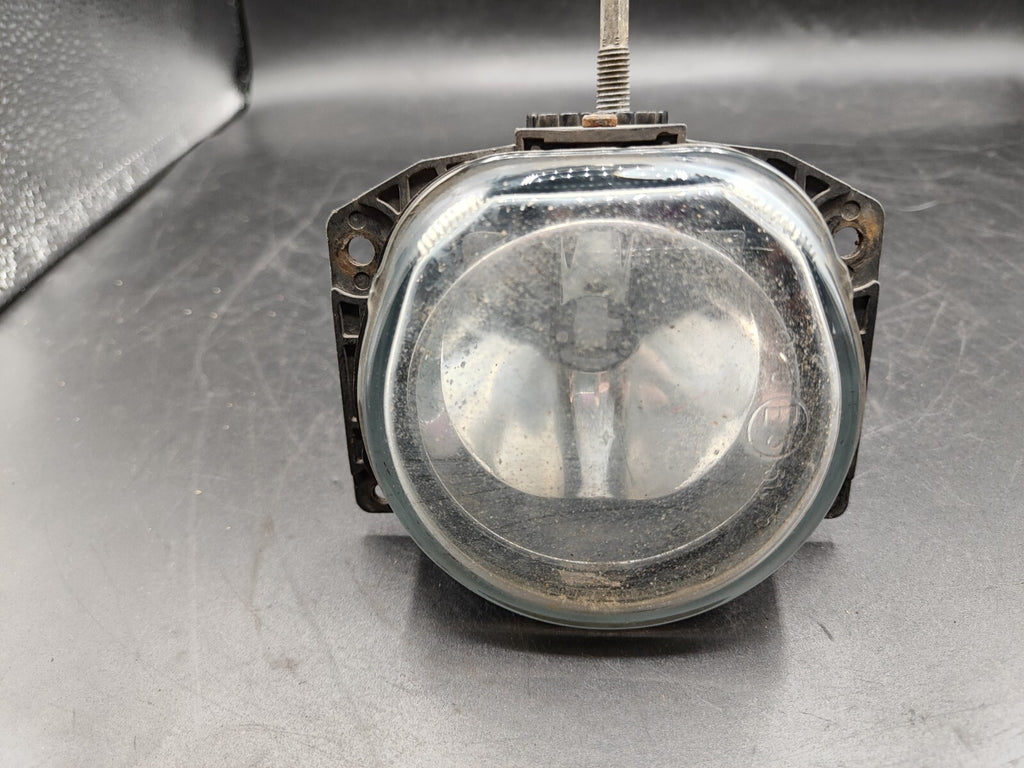 Alfa Romeo 156 SW 2.4JTD 110kW 2002 Front Fog Light 38660744
