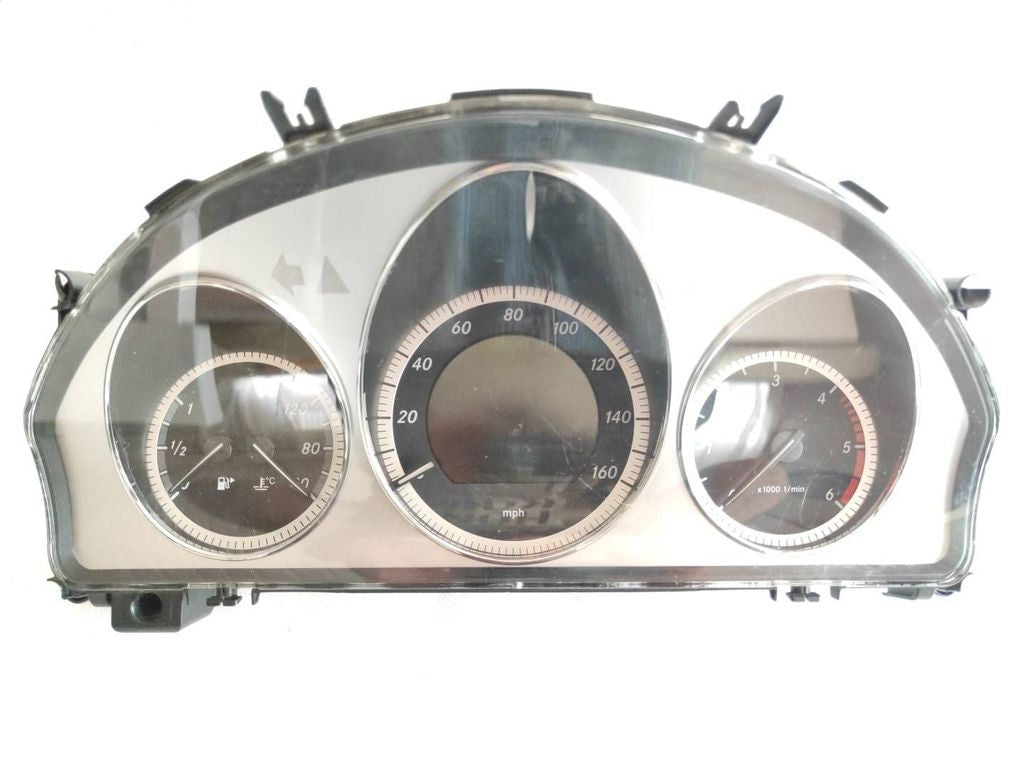 A2049004402 Mercedes-Benz C W204 2008 RHD speedometer instrument cluster 