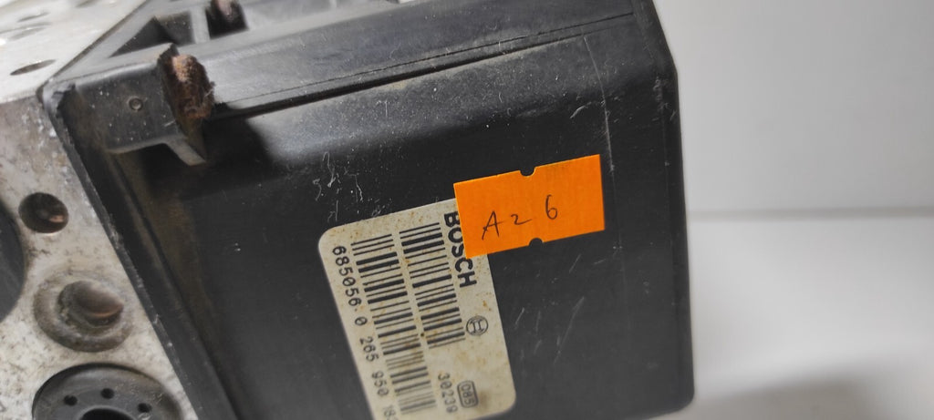 Alfa Romeo GT 1.9JTD 2004 Diesel ABS Brake Pump Unit 0265225268 0265950183