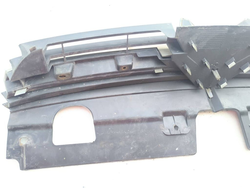 Citroen C5 2003 Front grill 9636751980 