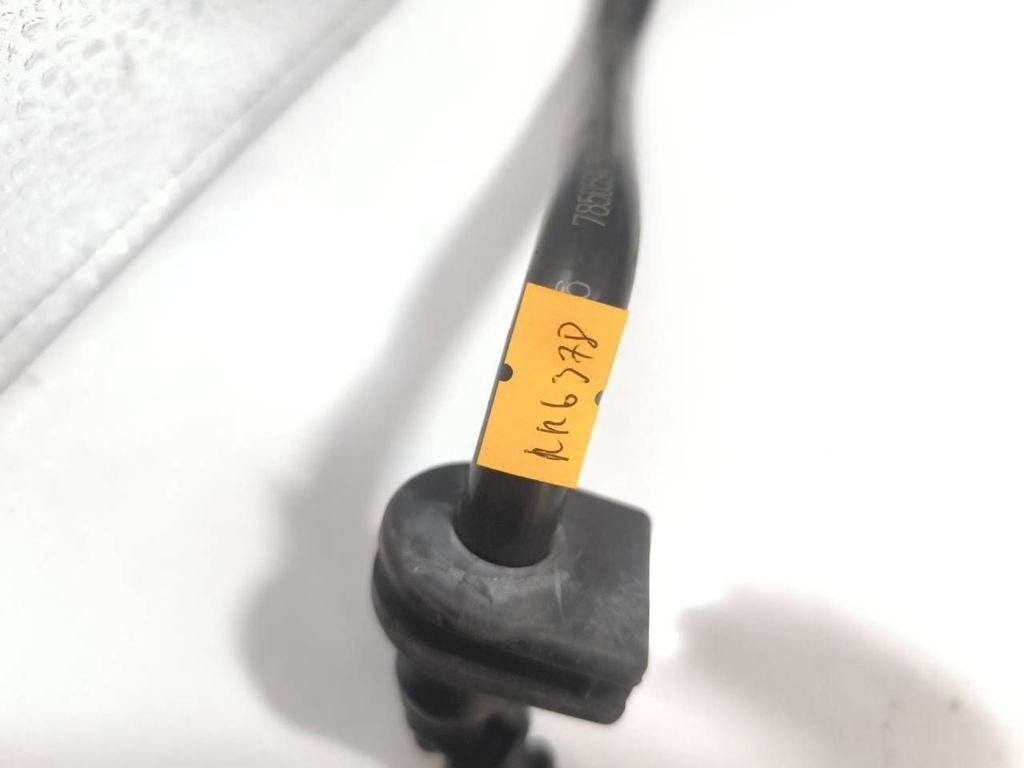 BMW M4 F82 F83 2017 S55 vacuum line pipe hose 7850594 