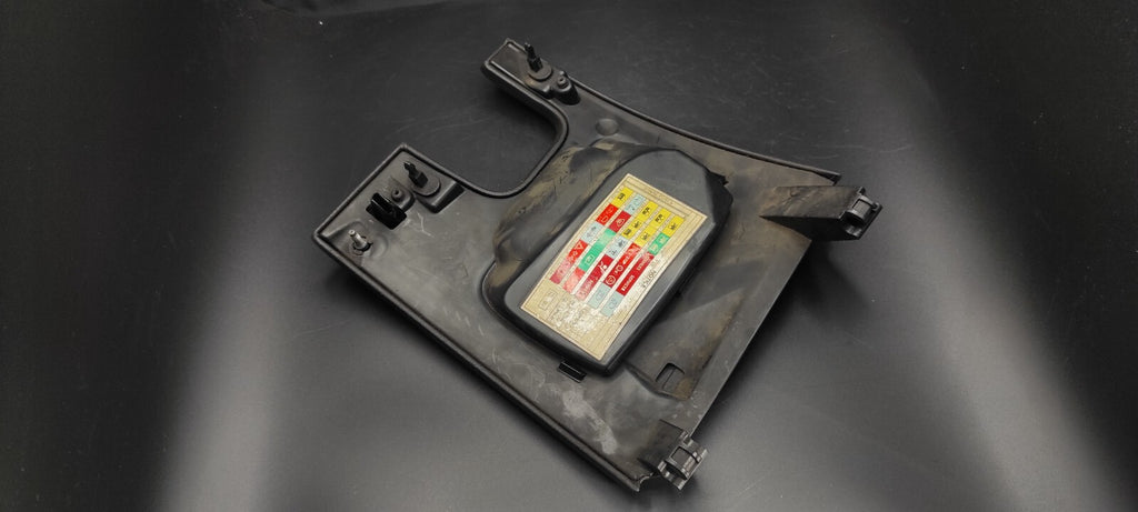 Alfa Romeo 147 / GT 2004 LHD Front Left Side Lower Dashboard Panel Trim Cover