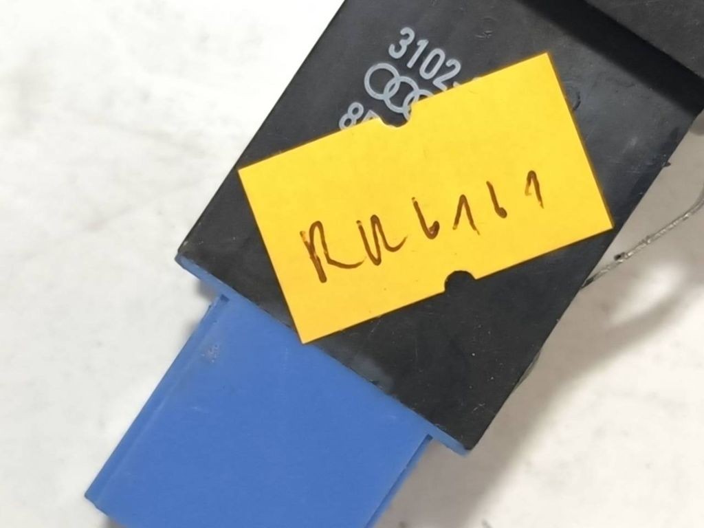 Audi A4 S4 B5 8D 2000 Fog light switch 8D0941563 