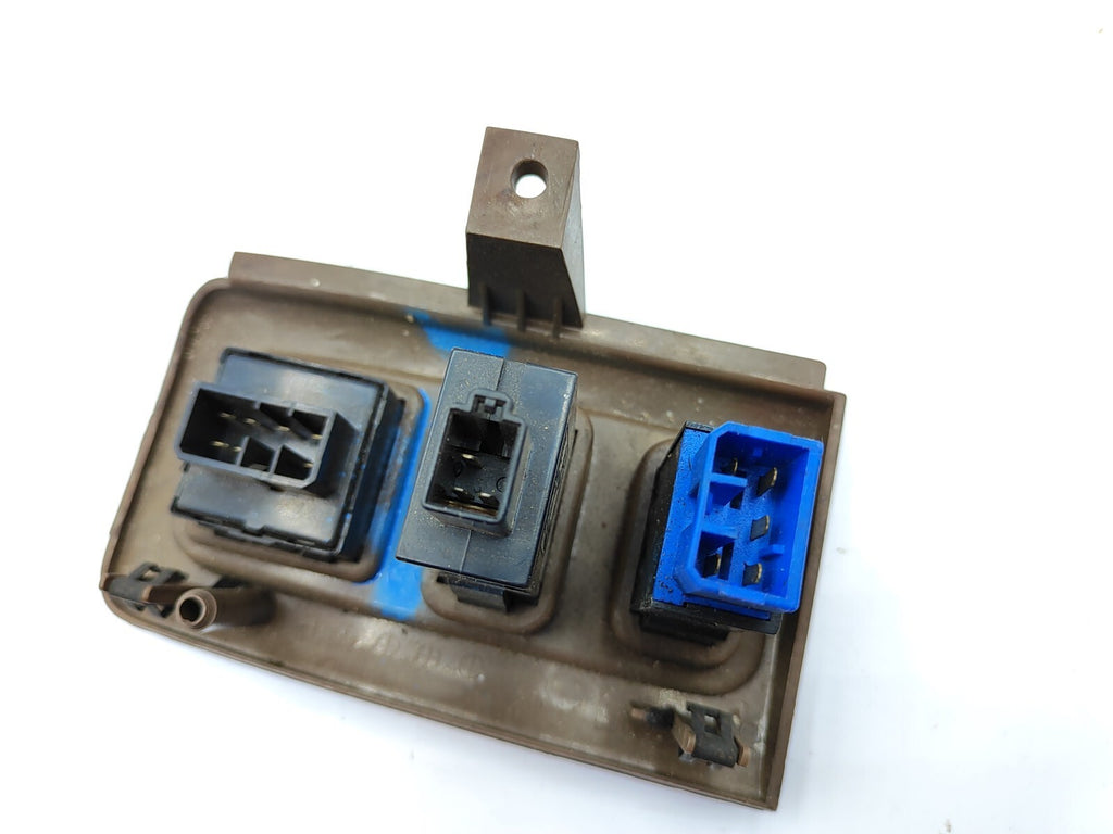Kia Carnival  Front Mirror Headlight Level Switch Button OK55355210D