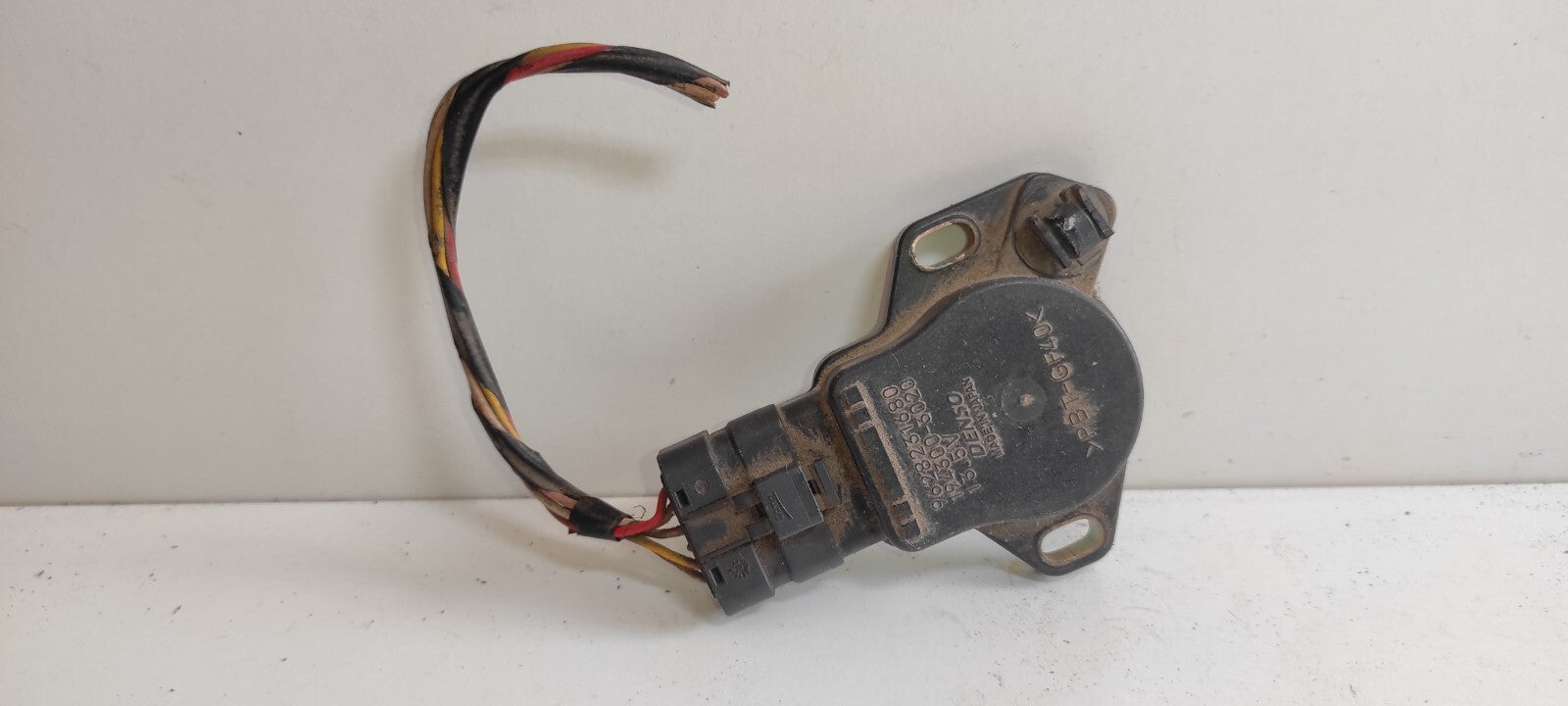 Peugeot 607 3.0i V6 2001 Front Shock Absorber Sensor 9628231680 1943003020