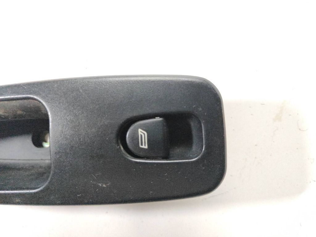 Alfa Romeo 166 2003 Electric window control switch 156029687 