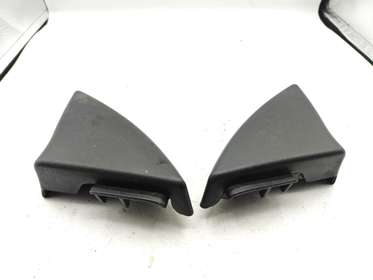 Alfa Romeo GT 1.9JTD 110kW 2008 Front Right Left Mirror Cover Trim 60682427