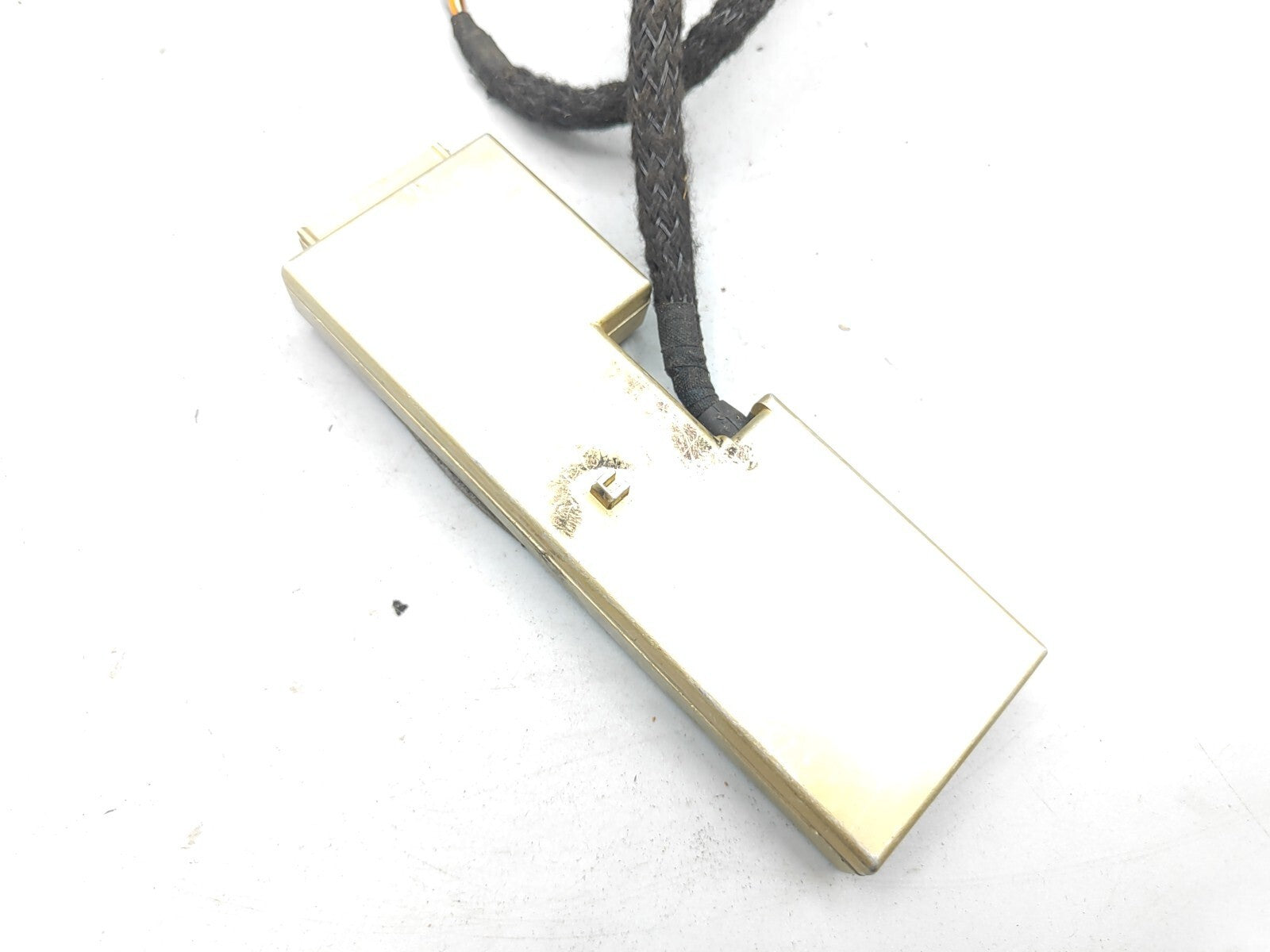 BMW 5 SERIES E39 ANTENNA RADIO PHONE SIGNAL AMPLIFIER 6907046