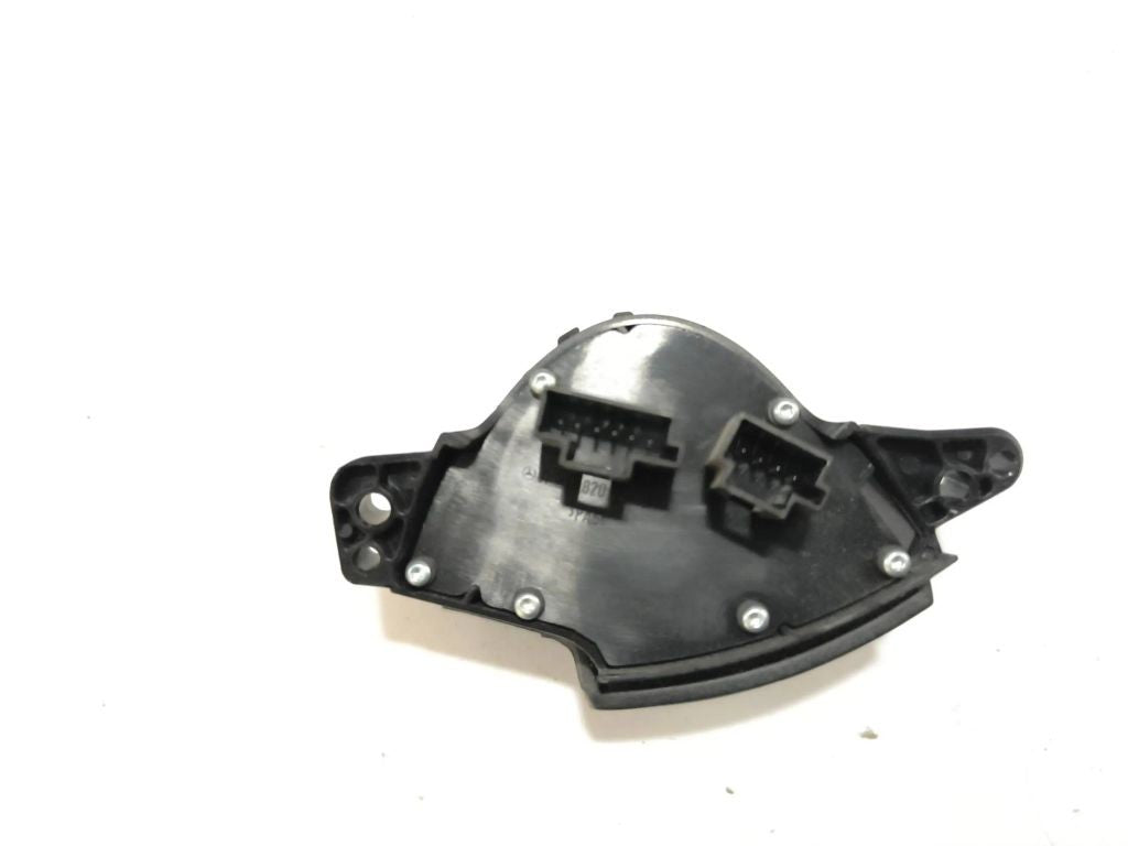 Mercedes-Benz E W211 2003 Steering wheel button A2118206110 
