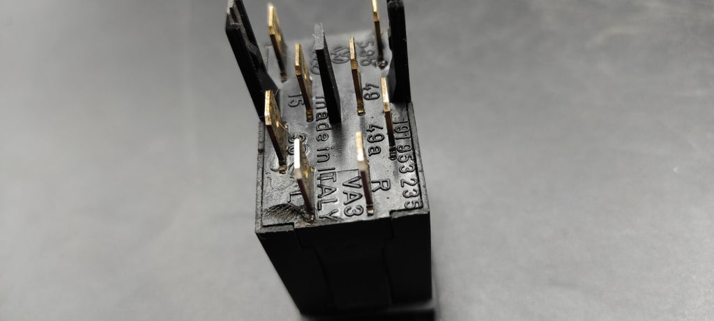 Volkswagen VW Golf Jetta Mk2 1989 Hazzard Light Switch 191953235