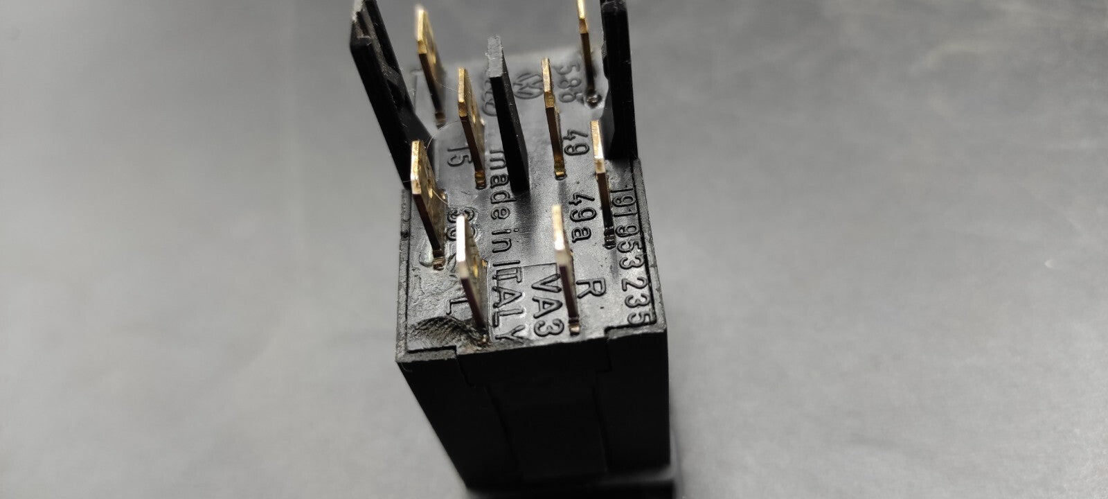 Volkswagen VW Golf Jetta Mk2 1989 Hazzard Light Switch 191953235