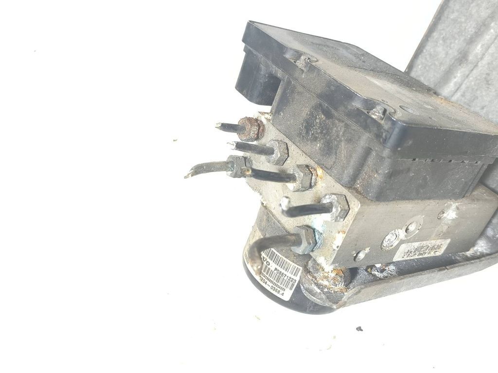Volvo S60 2004 ABS Pump P08671223 