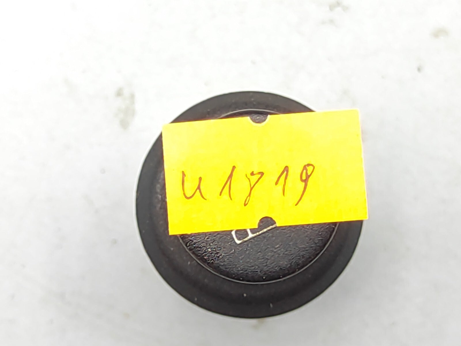 Alfa Romeo 147 2007 LHD Front Dashboard Ashtray Cigarette Lighter 12V