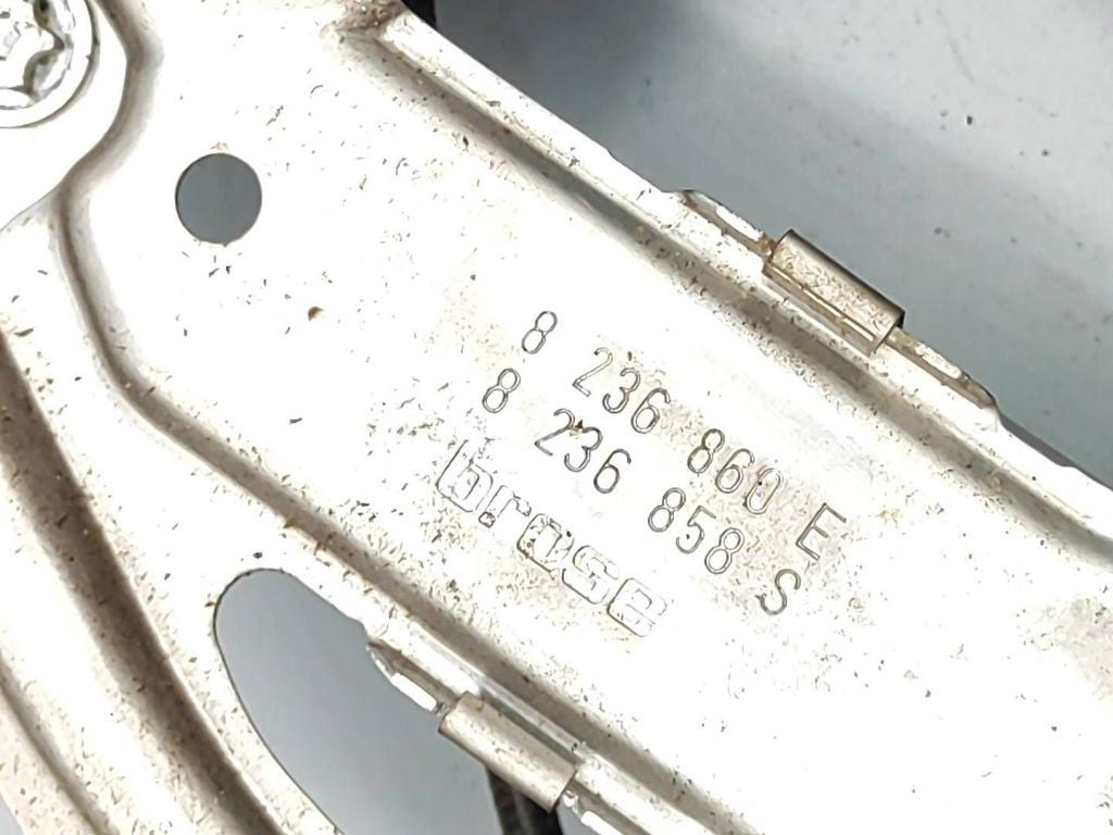 BMW 5 E39 1997 front right door electric window regulator 8236858 