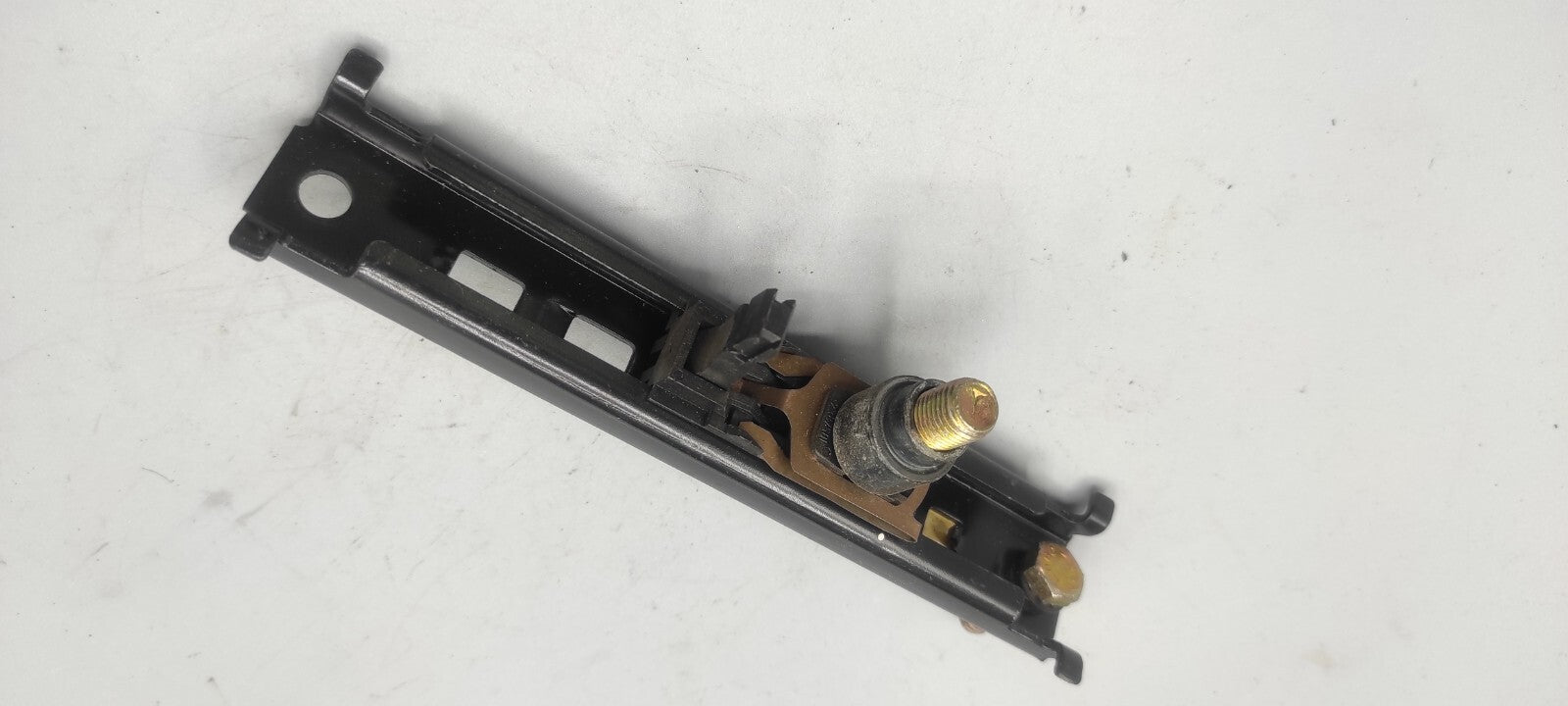 Alfa Romeo 156 2004 Front Right Seatbelt Height Adjustment Regulator Rail