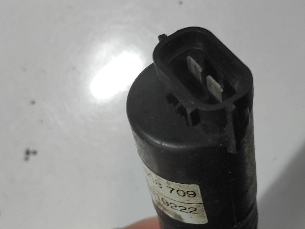 Saab 9-5 2.0T 110kW Petrol 2000 Headlight washer pump 90508709 