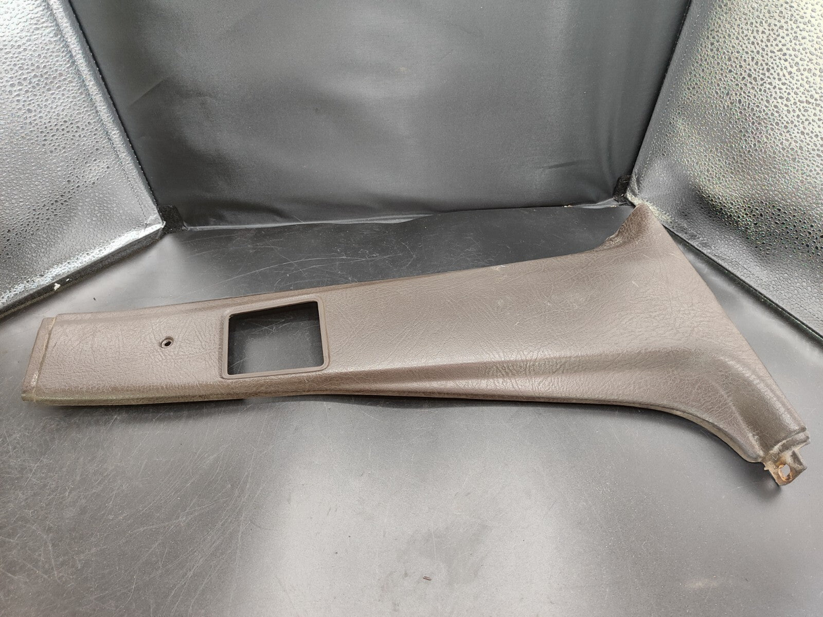 Volkswagen VW Golf Jetta Mk2 1988 Right Side B Pillar Trim 193867298