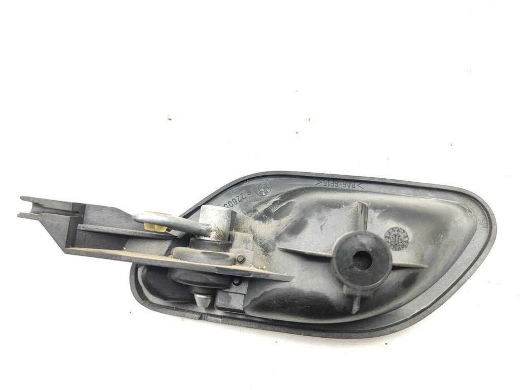 BMW 5 SERIES E39 530D 142kW Estate 2000 Front Right Door Inner Handle 8226050