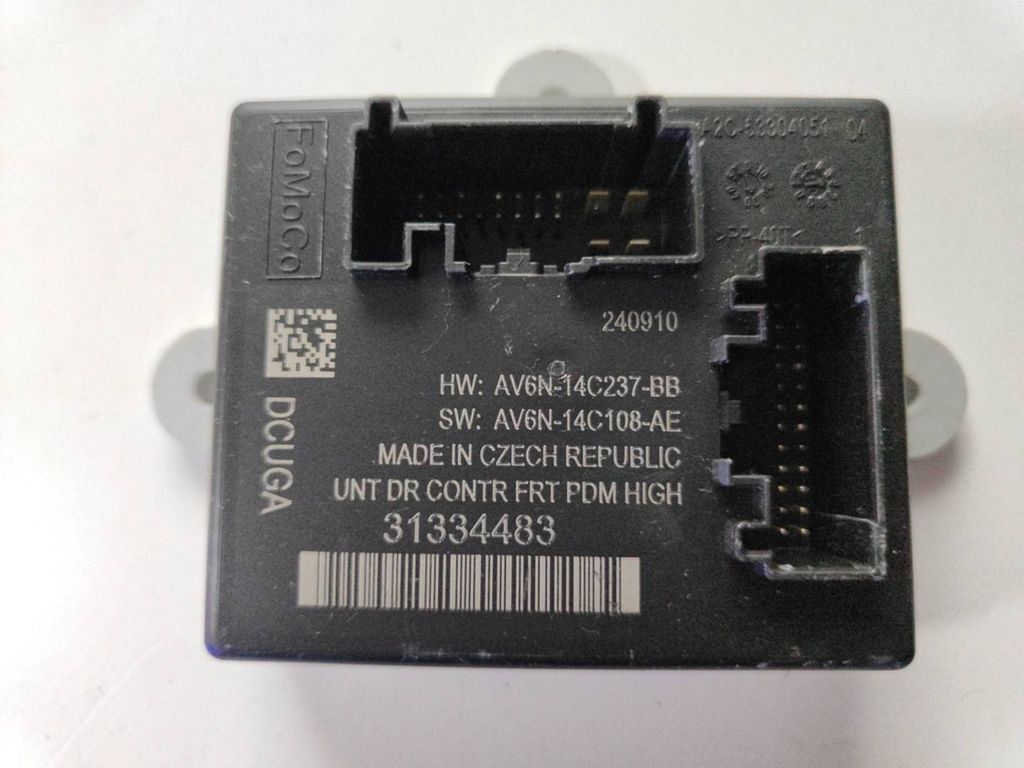 Volvo S60 2012 door control unit module 31334483 
