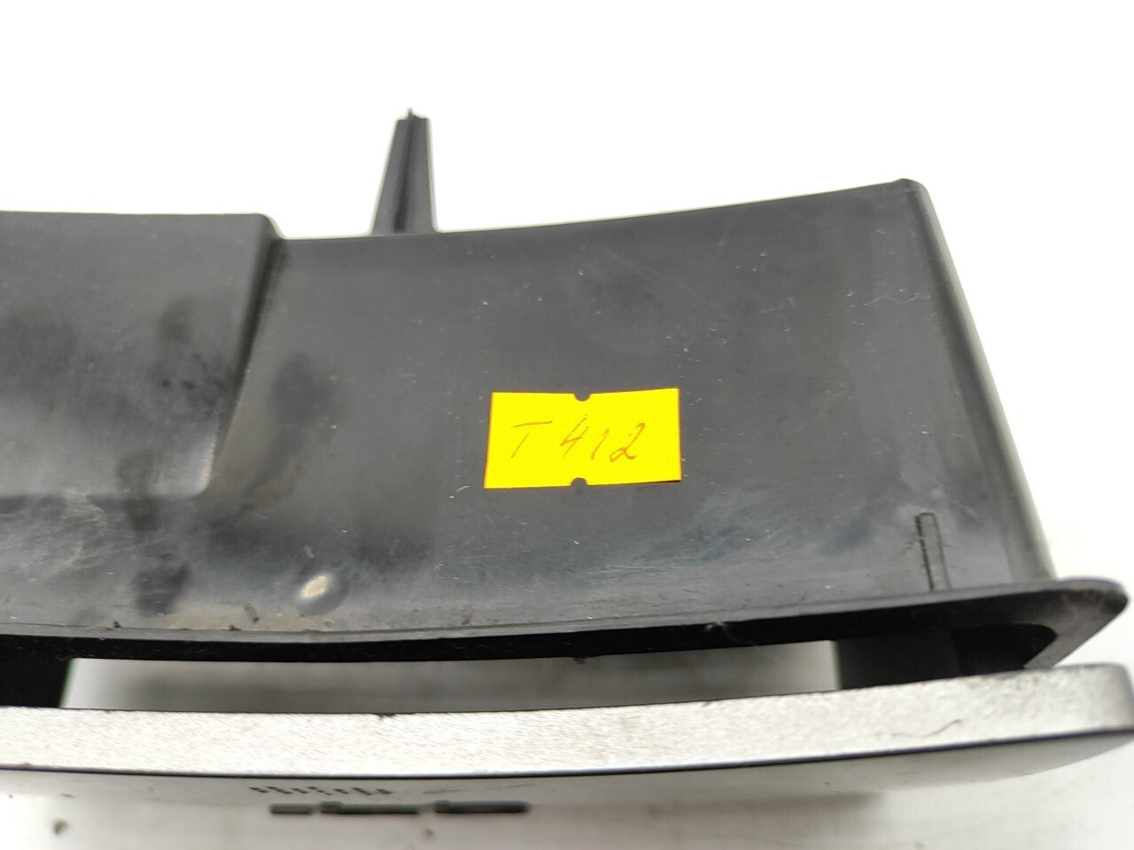 Alfa Romeo GT 1.9JTD 110kW 2007 Front Dash Ashtray / Storage Copartment