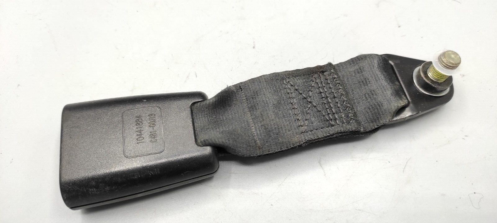 Alfa Romeo 156 SW 2.4JTD 103kW 2002 Rear Right Seat Seat Belt Buckle 10441884