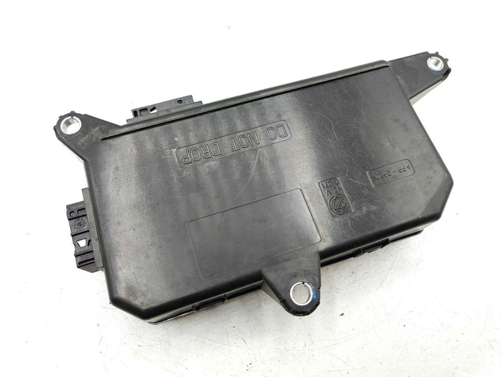 Alfa Romeo 159 2.4JTD 147kW Diesel 2006 door control unit module ecu 60691612 