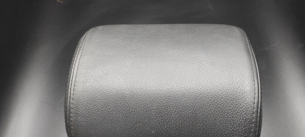 Alfa Romeo GT 1.9JTD 110kW 2007 Rear Interior Seat Headrest Black Leather