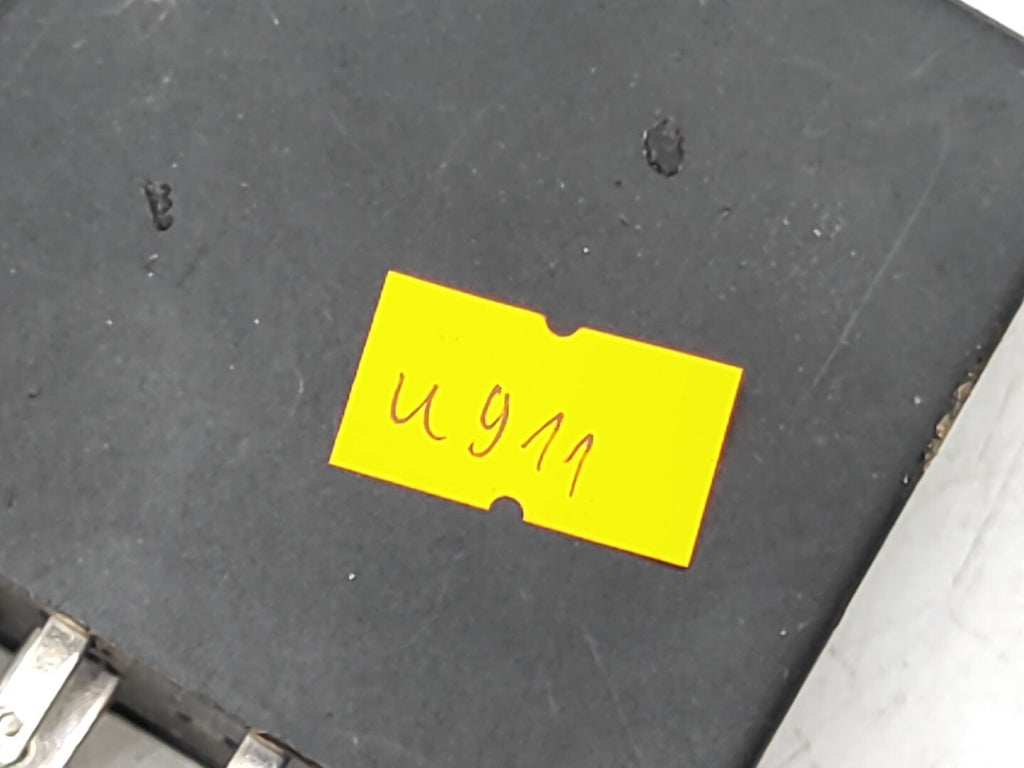 Audi A4 B5 1.6i 74kW Petrol 2001 Light  Control Module ECU 4A0919471 5KG00656800