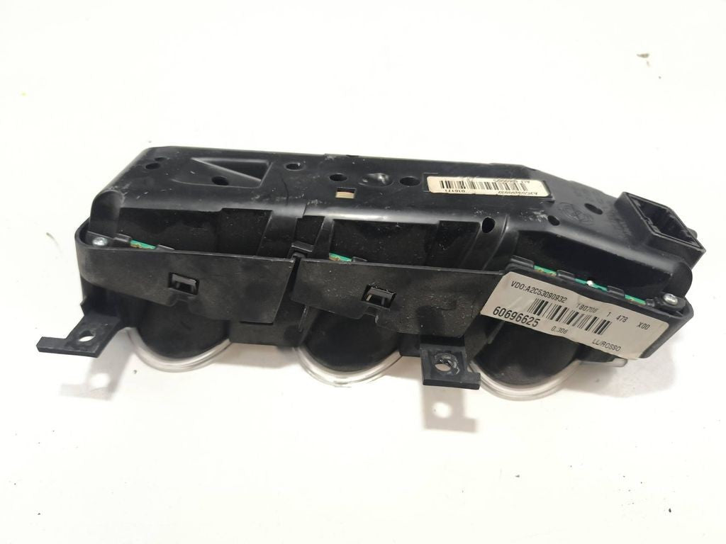 Alfa Romeo 159 2007 LHD Petrol speedometer gauge instrument cluster 60696625