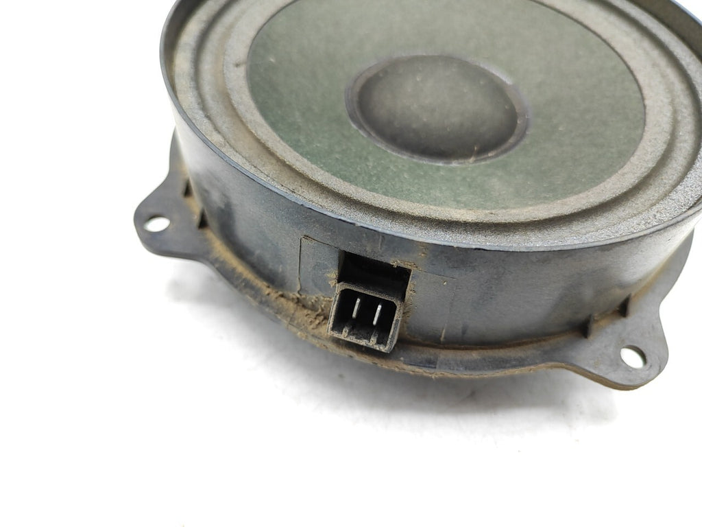 Alfa Romeo GT 2.0JTS 2004 Rear Right Side Speaker