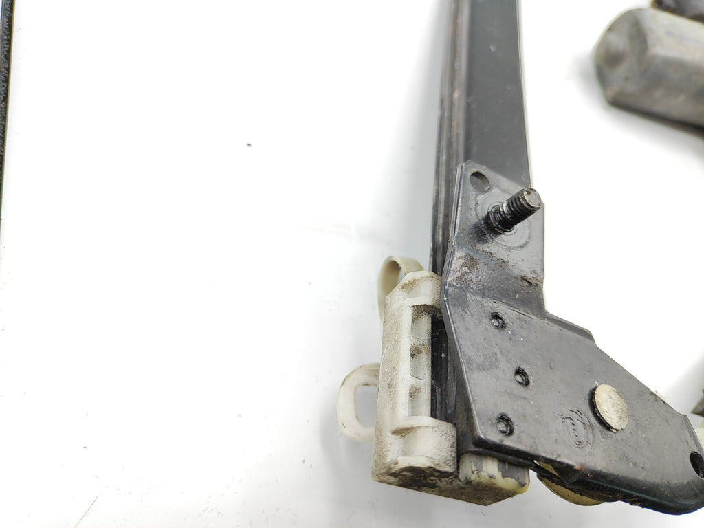 Alfa Romeo 147 1.9JTDm 110kW 2008 Front Left Window Regulator 46751871