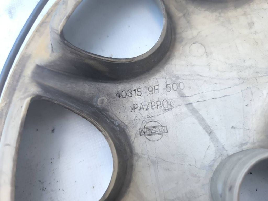 Nissan Primera R15 wheel hub cap trim 403159F500 2441S010