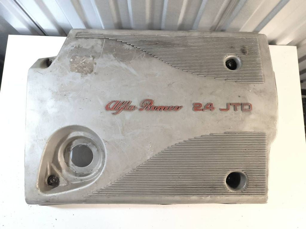 Alfa Romeo 166 2.4JTD 2001 Diesel Top engine cover top trim 
