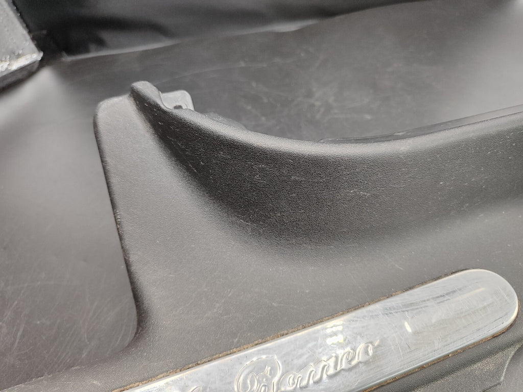 Alfa Romeo 147 1.9JTD 4/5D 2004 Rear Left Door Step Still Trim CHROME 735263947