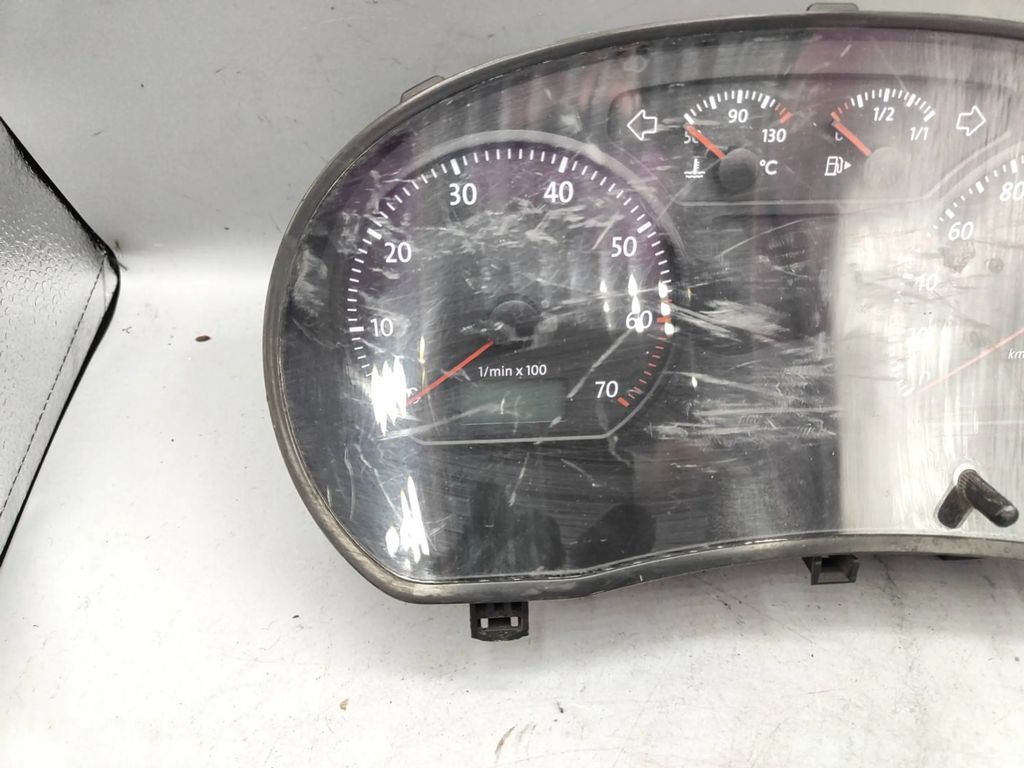Volkswagen Polo IV 9N3 2007 speedometer instrument cluster 6Q0920803E 
